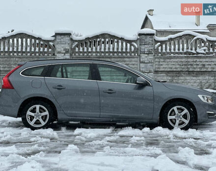 Серый Вольво B60, объемом двигателя 1.99 л и пробегом 241 тыс. км за 14400 $, фото 24 на Automoto.ua