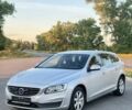 Серый Вольво B60, объемом двигателя 2 л и пробегом 205 тыс. км за 13971 $, фото 1 на Automoto.ua