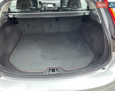 Серый Вольво B60, объемом двигателя 1.97 л и пробегом 210 тыс. км за 11888 $, фото 49 на Automoto.ua