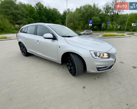 Серый Вольво B60, объемом двигателя 1.97 л и пробегом 210 тыс. км за 11888 $, фото 10 на Automoto.ua