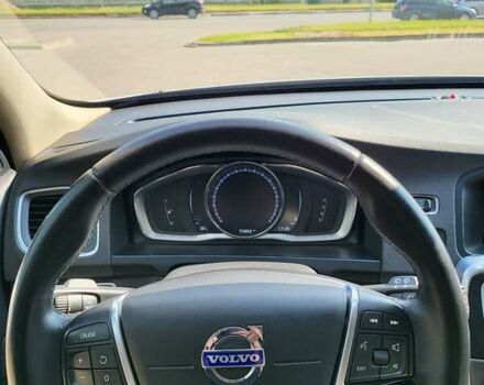 Сірий Вольво B60, об'ємом двигуна 2 л та пробігом 71 тис. км за 15700 $, фото 28 на Automoto.ua