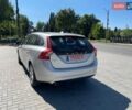 Серый Вольво B60, объемом двигателя 2 л и пробегом 83 тыс. км за 17200 $, фото 2 на Automoto.ua