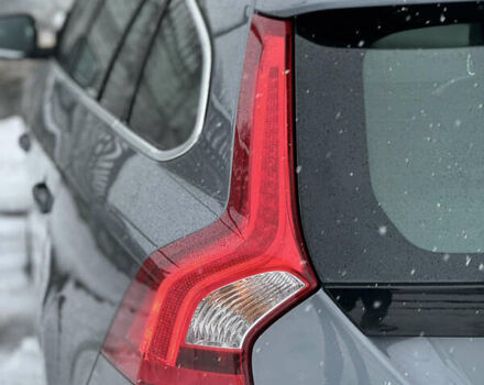 Серый Вольво B60, объемом двигателя 1.99 л и пробегом 241 тыс. км за 14400 $, фото 48 на Automoto.ua