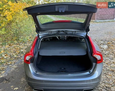 Сірий Вольво B60, об'ємом двигуна 1.97 л та пробігом 211 тис. км за 15700 $, фото 21 на Automoto.ua