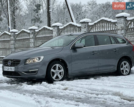 Серый Вольво B60, объемом двигателя 1.99 л и пробегом 241 тыс. км за 14400 $, фото 9 на Automoto.ua