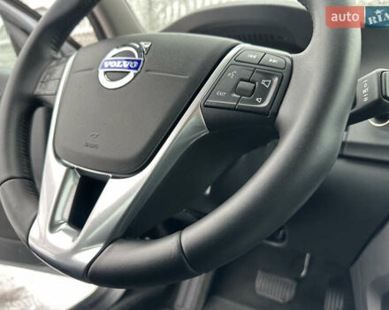 Серый Вольво B60, объемом двигателя 1.99 л и пробегом 241 тыс. км за 14400 $, фото 64 на Automoto.ua