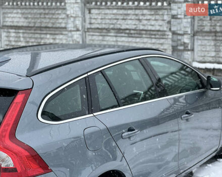 Серый Вольво B60, объемом двигателя 1.99 л и пробегом 241 тыс. км за 14400 $, фото 42 на Automoto.ua