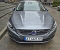 Серый Вольво B60, объемом двигателя 2 л и пробегом 236 тыс. км за 13800 $, фото 1 на Automoto.ua