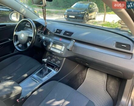 Сірий Вольво B60, об'ємом двигуна 2 л та пробігом 236 тис. км за 16248 $, фото 14 на Automoto.ua