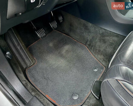 Серый Вольво B60, объемом двигателя 1.97 л и пробегом 210 тыс. км за 11888 $, фото 36 на Automoto.ua