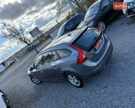 Сірий Вольво B60, об'ємом двигуна 1.97 л та пробігом 211 тис. км за 15700 $, фото 4 на Automoto.ua