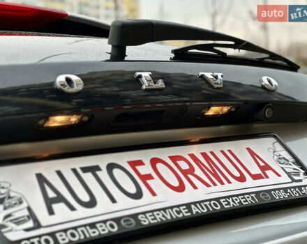 Серый Вольво B60, объемом двигателя 1.97 л и пробегом 142 тыс. км за 15990 $, фото 18 на Automoto.ua