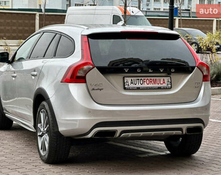 Серый Вольво B60, объемом двигателя 1.97 л и пробегом 142 тыс. км за 15990 $, фото 14 на Automoto.ua