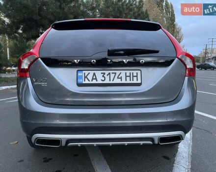 Вольво B60 2017 в Одессе на Automoto.ua Серый Вольво B60, объемом двигателя 1.97 л и пробегом 200 тыс. км за 14800 $, фото 2 на Automoto.ua