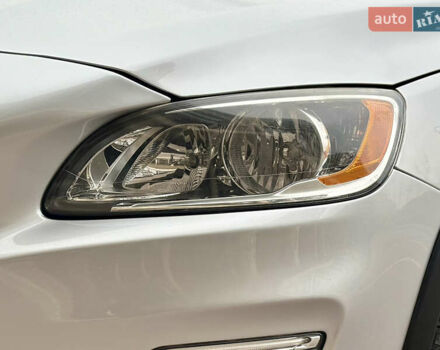 Серый Вольво B60, объемом двигателя 1.97 л и пробегом 142 тыс. км за 15990 $, фото 7 на Automoto.ua