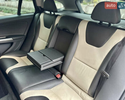 Серый Вольво B60, объемом двигателя 1.97 л и пробегом 142 тыс. км за 15990 $, фото 42 на Automoto.ua