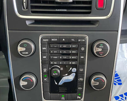 Серый Вольво B60, объемом двигателя 0 л и пробегом 207 тыс. км за 16950 $, фото 19 на Automoto.ua