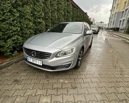 Серый Вольво B60, объемом двигателя 1.97 л и пробегом 251 тыс. км за 14600 $, фото 1 на Automoto.ua