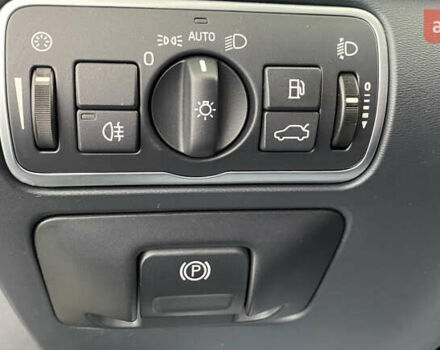 Серый Вольво B60, объемом двигателя 0 л и пробегом 207 тыс. км за 16950 $, фото 26 на Automoto.ua