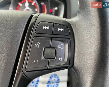 Сірий Вольво B60, об'ємом двигуна 0 л та пробігом 207 тис. км за 16950 $, фото 11 на Automoto.ua