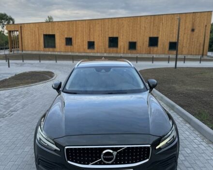 Вольво B60 2019 в Львове на Automoto.ua Серый Вольво B60, объемом двигателя 2 л и пробегом 73 тыс. км за 29500 $, фото 2 на Automoto.ua