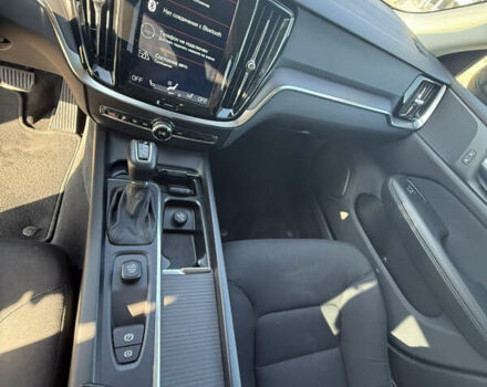 Вольво B60 2019 в Львове на Automoto.ua Серый Вольво B60, объемом двигателя 2 л и пробегом 132 тыс. км за 26990 $, фото 21 на Automoto.ua