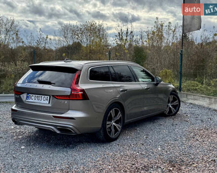 Вольво B60 2020 в Дрогобыче на Automoto.ua Серый Вольво B60, объемом двигателя 1.97 л и пробегом 69 тыс. км за 21500 $, фото 26 на Automoto.ua
