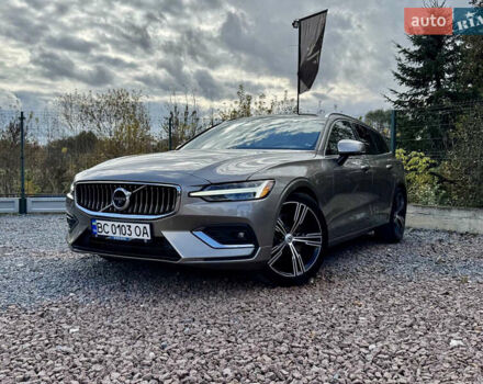 Вольво B60 2020 в Дрогобыче на Automoto.ua Серый Вольво B60, объемом двигателя 1.97 л и пробегом 69 тыс. км за 21500 $, фото 2 на Automoto.ua