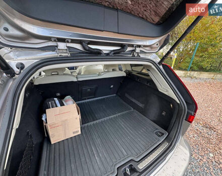 Серый Вольво B60, объемом двигателя 1.97 л и пробегом 69 тыс. км за 20999 $, фото 90 на Automoto.ua