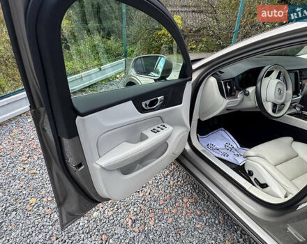 Серый Вольво B60, объемом двигателя 1.97 л и пробегом 69 тыс. км за 20999 $, фото 49 на Automoto.ua