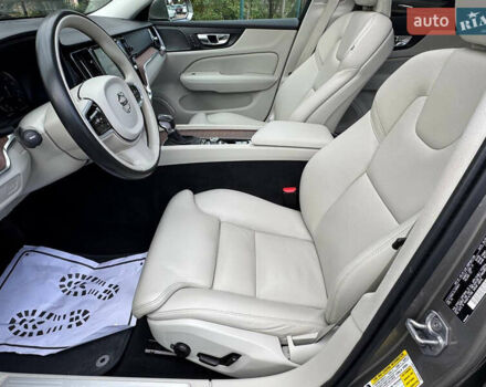 Серый Вольво B60, объемом двигателя 1.97 л и пробегом 69 тыс. км за 20999 $, фото 54 на Automoto.ua