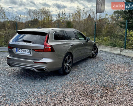 Вольво B60 2020 в Дрогобыче на Automoto.ua Серый Вольво B60, объемом двигателя 1.97 л и пробегом 69 тыс. км за 21500 $, фото 27 на Automoto.ua