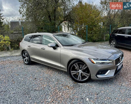 Вольво B60 2020 в Дрогобыче на Automoto.ua Серый Вольво B60, объемом двигателя 1.97 л и пробегом 69 тыс. км за 21500 $, фото 20 на Automoto.ua