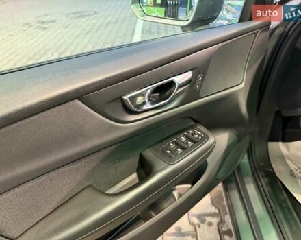 Серый Вольво B60, объемом двигателя 1.97 л и пробегом 229 тыс. км за 18800 $, фото 16 на Automoto.ua