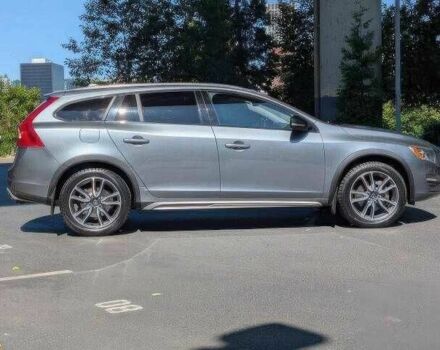 Серый Вольво B60, объемом двигателя 2 л и пробегом 89 тыс. км за 10000 $, фото 7 на Automoto.ua