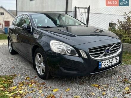 Вольво B60 2011 в Львове на Automoto.ua Серый Вольво B60, объемом двигателя 1.98 л и пробегом 254 тыс. км за 11500 $, фото 1 на Automoto.ua