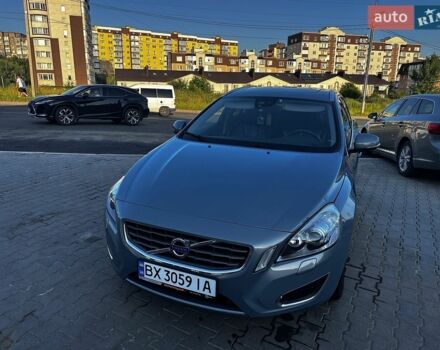 Серый Вольво B60, объемом двигателя 1.98 л и пробегом 232 тыс. км за 11900 $, фото 1 на Automoto.ua