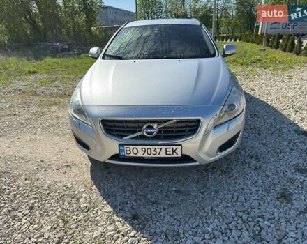 Серый Вольво B60, объемом двигателя 1.56 л и пробегом 298 тыс. км за 8900 $, фото 1 на Automoto.ua