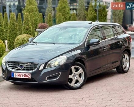 Сірий Вольво B60, об'ємом двигуна 1.56 л та пробігом 222 тис. км за 10950 $, фото 1 на Automoto.ua