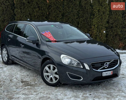 Сірий Вольво B60, об'ємом двигуна 2 л та пробігом 239 тис. км за 12199 $, фото 1 на Automoto.ua