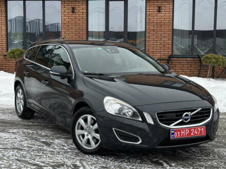 Серый Вольво B60, объемом двигателя 2 л и пробегом 239 тыс. км за 11599 $, фото 1 на Automoto.ua