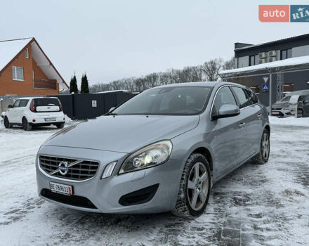 Серый Вольво B60, объемом двигателя 2 л и пробегом 203 тыс. км за 11900 $, фото 1 на Automoto.ua