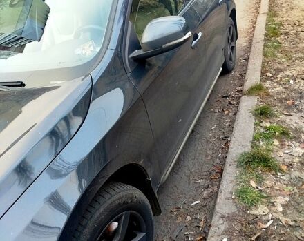 Сірий Вольво B60, об'ємом двигуна 1.6 л та пробігом 274 тис. км за 10300 $, фото 1 на Automoto.ua