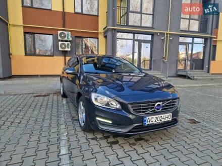 Вольво B60 2014 у Луцьку на Automoto.ua Сірий Вольво B60, об'ємом двигуна 1.56 л та пробігом 246 тис. км за 14850 $, фото 1 на Automoto.ua