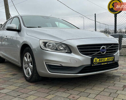 Серый Вольво B60, объемом двигателя 1.56 л и пробегом 264 тыс. км за 12000 $, фото 1 на Automoto.ua