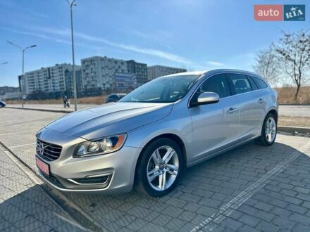Вольво B60 2014 в Львове на Automoto.ua Серый Вольво B60, объемом двигателя 2 л и пробегом 168 тыс. км за 10300 $, фото 1 на Automoto.ua