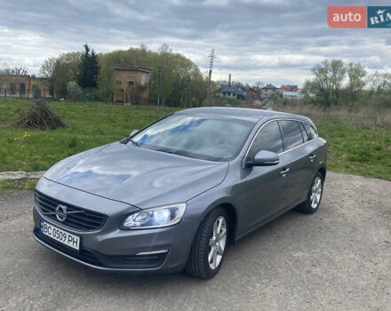 Серый Вольво B60, объемом двигателя 1.97 л и пробегом 124 тыс. км за 13950 $, фото 1 на Automoto.ua