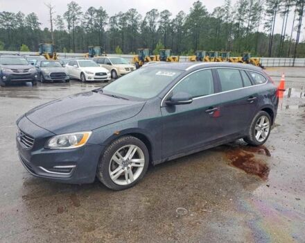 Серый Вольво B60, объемом двигателя 2 л и пробегом 93 тыс. км за 1100 $, фото 1 на Automoto.ua