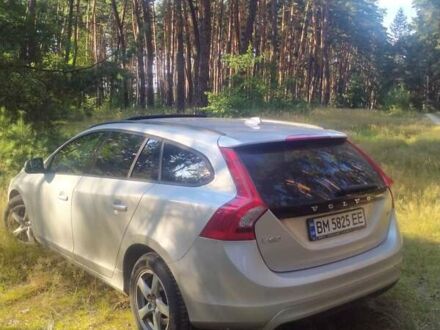 Вольво B60 2015 в Тростянце на Automoto.ua Серый Вольво B60, объемом двигателя 1.6 л и пробегом 275 тыс. км за 13000 $, фото 1 на Automoto.ua