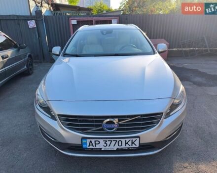 Серый Вольво B60, объемом двигателя 1.97 л и пробегом 204 тыс. км за 15000 $, фото 1 на Automoto.ua